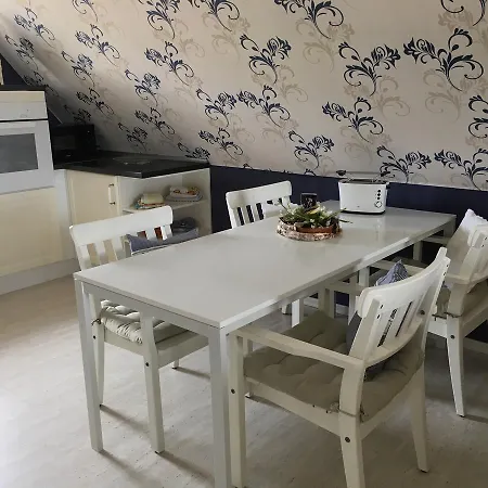 Gaestehaus Schmidt *