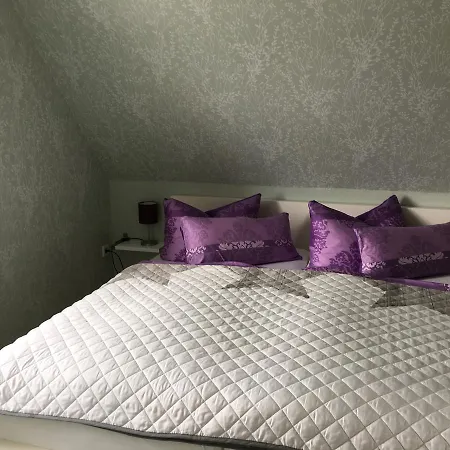 Gaestehaus Schmidt *