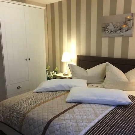 Gaestehaus Schmidt דירה *