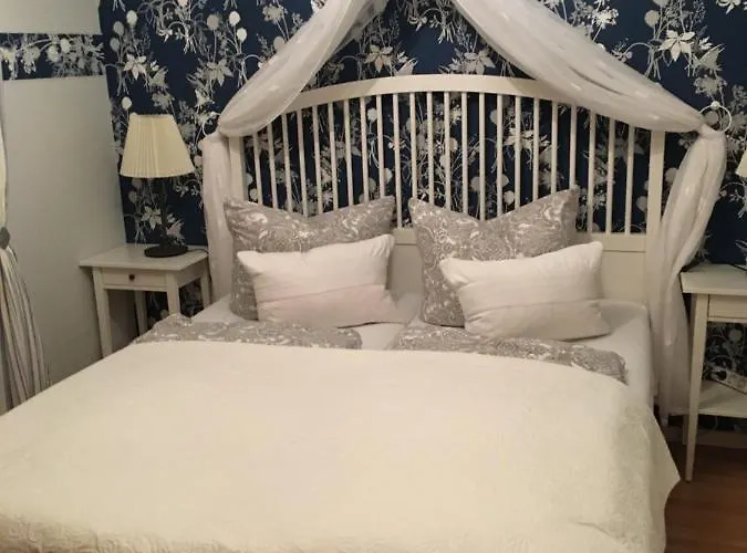 Gaestehaus Schmidt 公寓 *